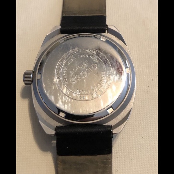 Vintage Guess Watch - Picture 4 of 7